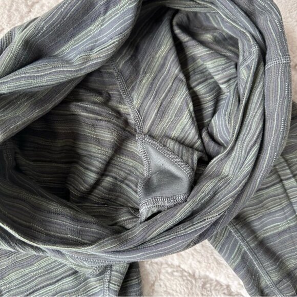 Lululemon | Wunder Under Pant III Cyber Stripe, Gator Green, Black | Size 6 - Picture 7 of 13
